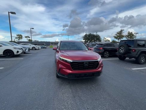 Used 2023 Honda CR-V EX-L image 3