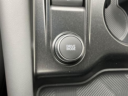Used 2026 Ford Explorer Active w/ Active Comfort Package AWD/4WD image 19
