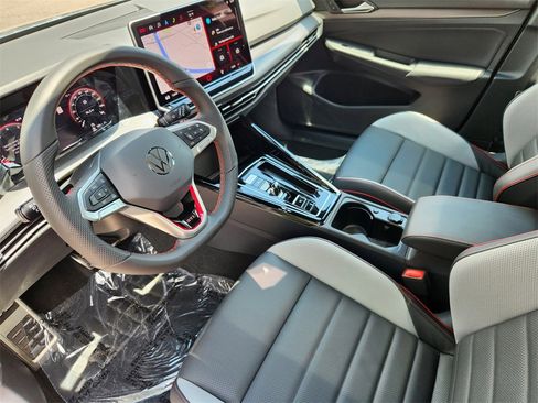 New 2025 Volkswagen GTI SE image 5