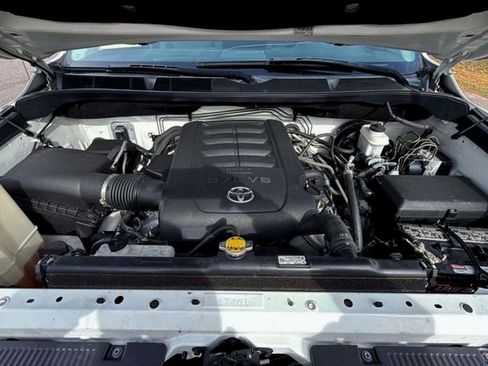 Used 2015 Toyota Tundra SR5 image 19