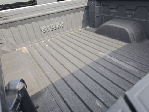 Used 2024 Chevrolet Silverado 1500 High Country w/ Technology Package image 6