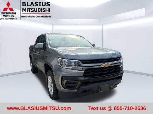 Used 2022 Chevrolet Colorado LT w/ Safety Package AWD/4WD image 5