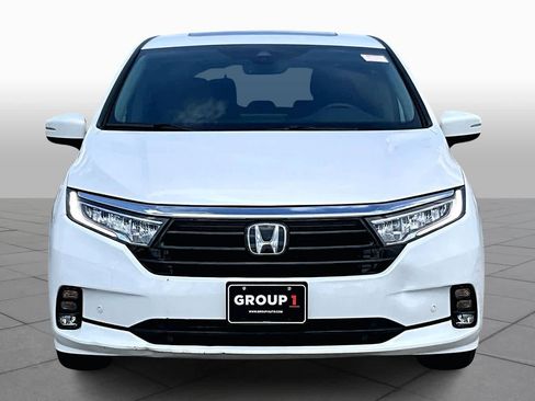 Used 2023 Honda Odyssey Elite image 4