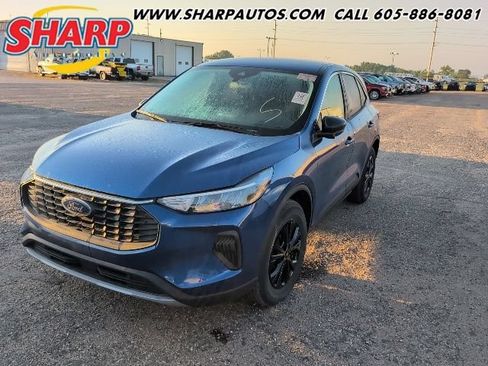 Used 2023 Ford Escape Active AWD/4WD image 1