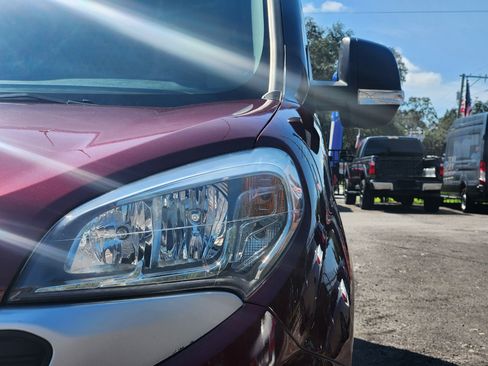 Used 2022 RAM ProMaster City Wagon w/ Lights & Wheels Group image 8