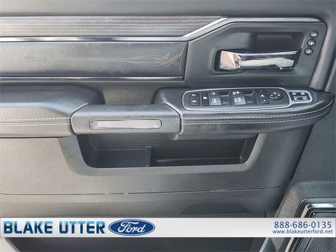 Used 2023 RAM 2500 Limited image 23