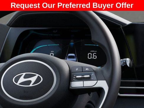 New 2026 Hyundai Elantra SE image 18