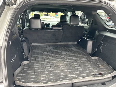 Used 2018 Ford Explorer Sport AWD/4WD image 6