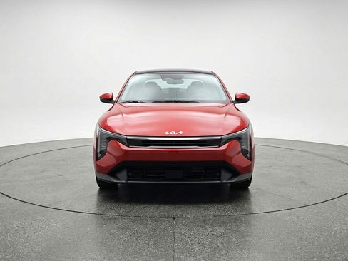 Used 2025 Kia K4 FWD image 2