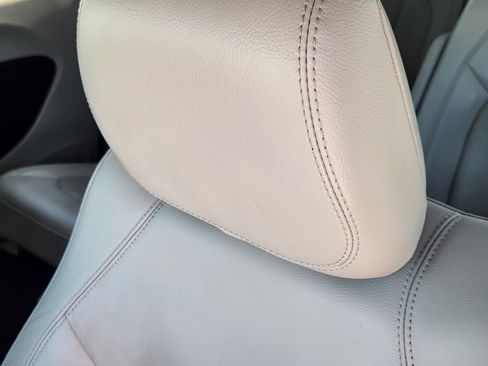 Used 2019 Chrysler Pacifica Touring-L w/ Advanced Safetytec Group FWD image 15