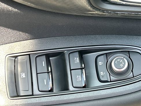 Certified 2025 Subaru Outback Premium image 38