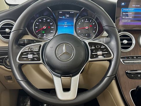 Used 2022 Mercedes-Benz GLC 300 4MATIC image 17