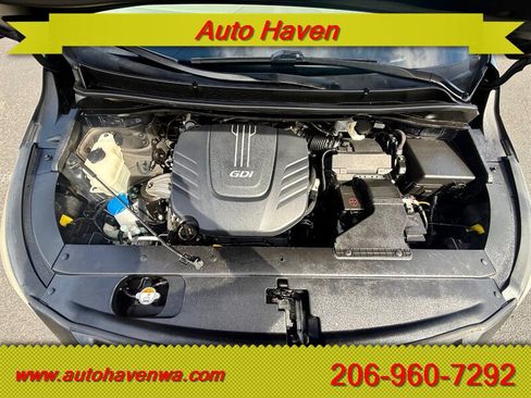 Used 2016 Kia Sedona SX Limited FWD image 14