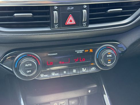 Used 2021 Kia Forte EX FWD image 18