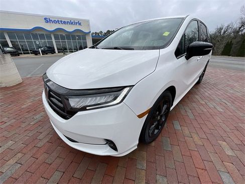 Used 2024 Honda Odyssey Sport image 27