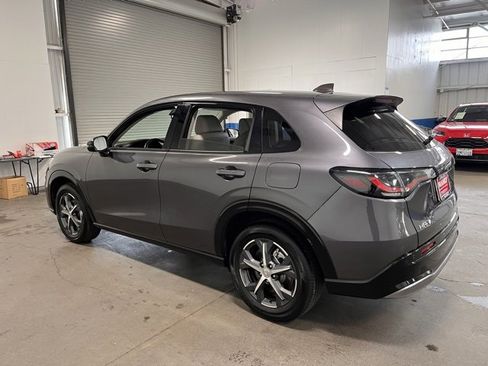 Used 2025 Honda HR-V EX-L image 5