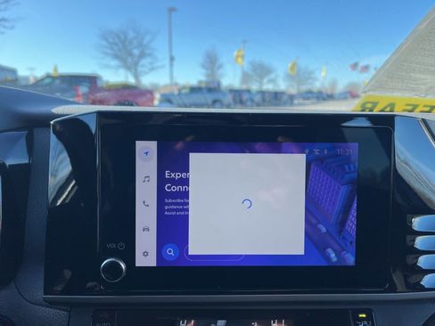 Used 2025 Toyota Camry LE image 15