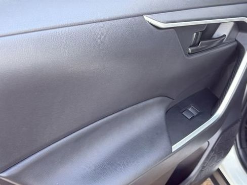 Certified 2023 Toyota RAV4 LE image 22