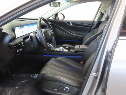 Used 2025 Genesis G80 2.5T AWD/4WD image 14