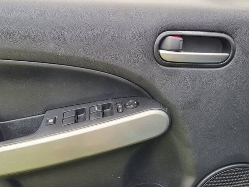 Used 2012 MAZDA MAZDA2 Sport FWD image 13