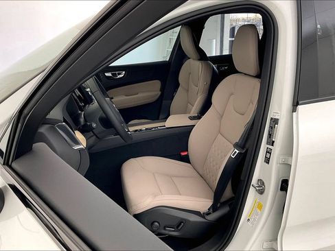 New 2026 Volvo XC60 T8 Plus w/ Protection Package Premier AWD/4WD image 27