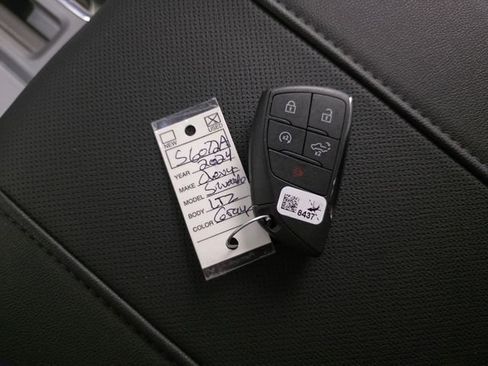 Certified 2024 Chevrolet Silverado 1500 LTZ image 23