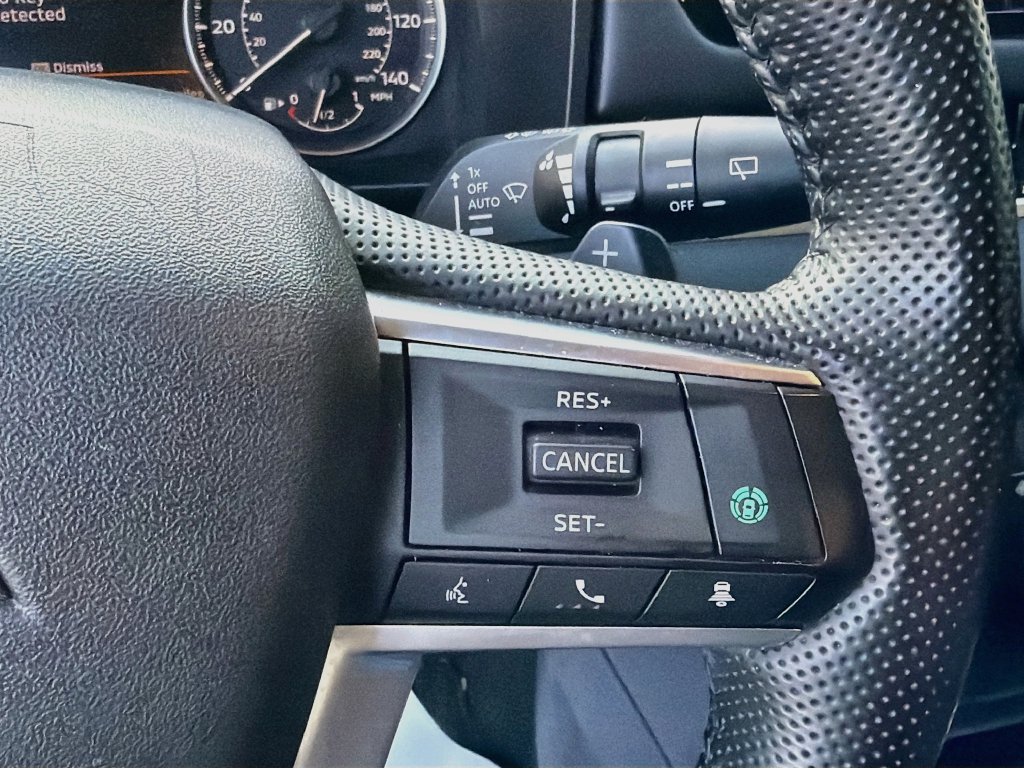 Used 2025 Mitsubishi Outlander SE AWD/4WD image 13