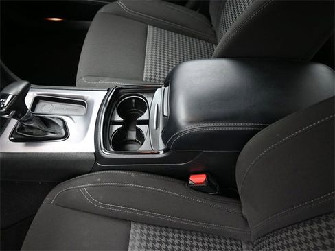 Used 2023 Dodge Charger SXT w/ Blacktop Package image 31