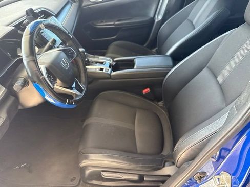 Used 2019 Honda Civic Sport image 13
