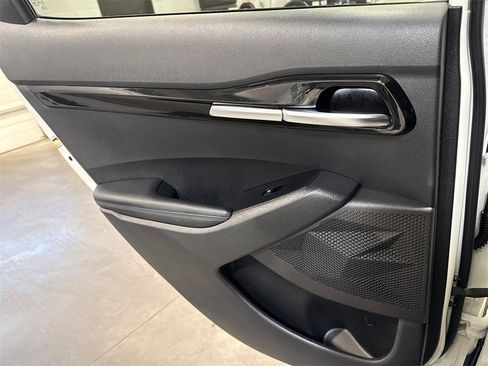 Used 2021 Kia Seltos S image 10