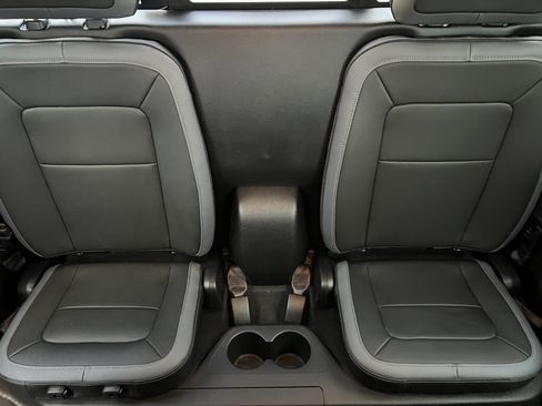 Used 2021 Chevrolet Colorado Z71 w/ Safety Package image 16