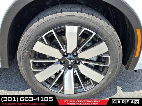 New 2025 Mitsubishi Outlander SEL image 5