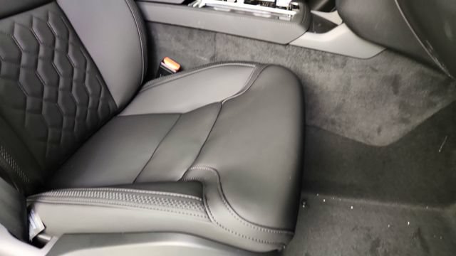 Used 2027 Volvo XC90 B6 Plus AWD/4WD image 40