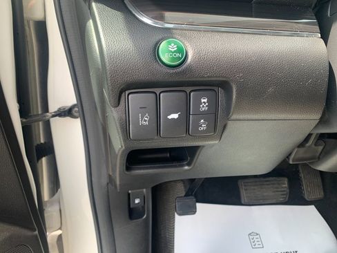 Used 2016 Honda CR-V Touring image 32