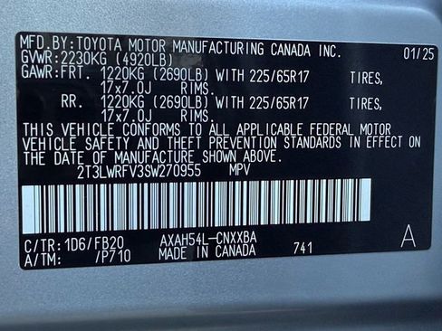 Certified 2025 Toyota RAV4 LE image 30