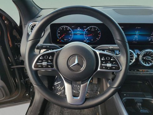 Certified 2023 Mercedes-Benz GLA 250 image 27