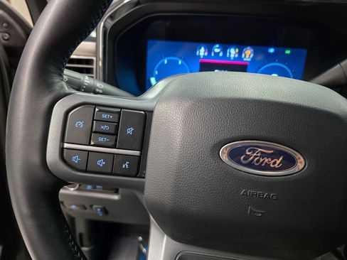 Used 2024 Ford F250 Lariat w/ Black Appearance Package AWD/4WD image 23