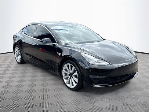 Used 2019 Tesla Model 3 Long Range image 4