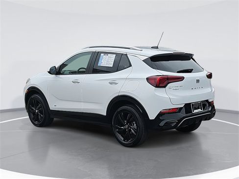 Certified 2025 Buick Encore GX Sport Touring w/ Comfort Package image 5