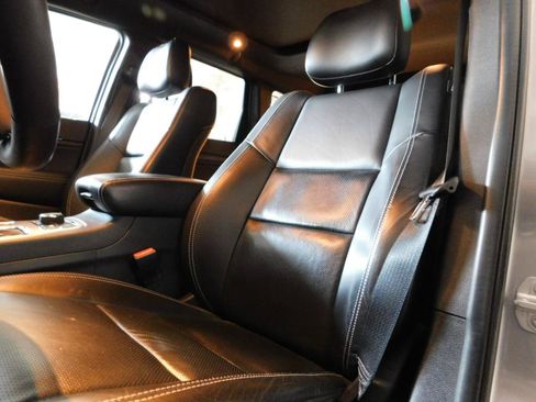 Used 2017 Jeep Grand Cherokee Limited w/ Luxury Group II AWD/4WD image 11