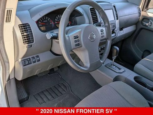 Used 2020 Nissan Frontier SV AWD/4WD image 16