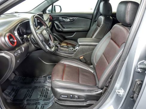 Certified 2025 Chevrolet Blazer RS image 12