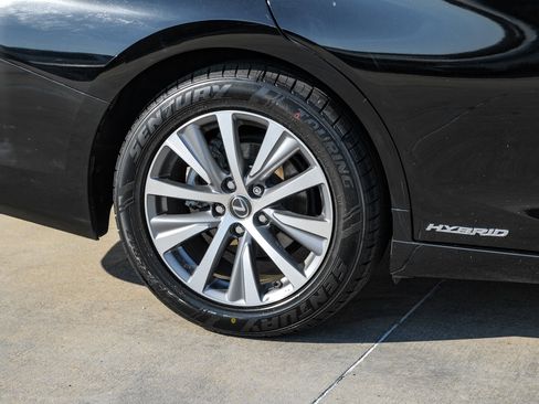 Used 2020 Lexus ES 300h 300h image 48