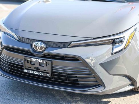 Used 2026 Toyota Corolla LE image 19