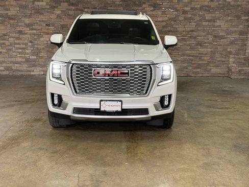 Used 2024 GMC Yukon Denali w/ Max Trailering Package AWD/4WD image 2