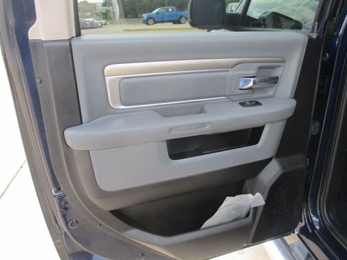 Used 2018 RAM 1500 Big Horn AWD/4WD image 7