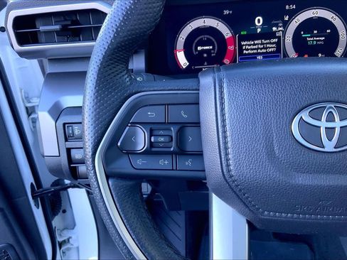 Used 2024 Toyota Tacoma TRD Sport w/ TRD Sport Upgrade Package image 24