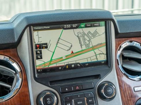 Used 2016 Ford F450 King Ranch w/ King Ranch w/Chrome Package image 27