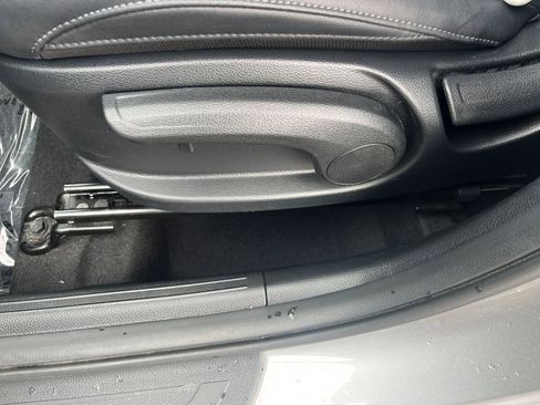 Used 2025 Kia Seltos S FWD image 23