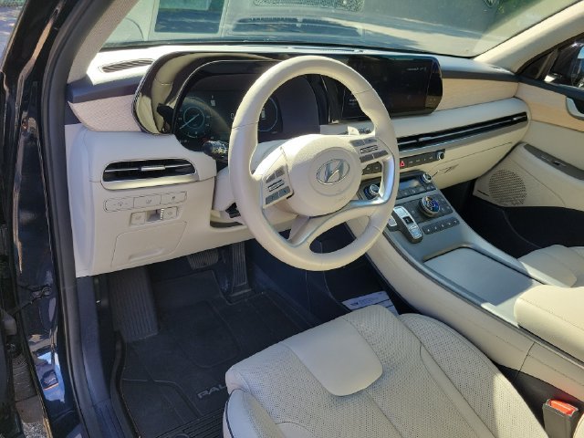 Used 2024 Hyundai Palisade Limited AWD/4WD image 27